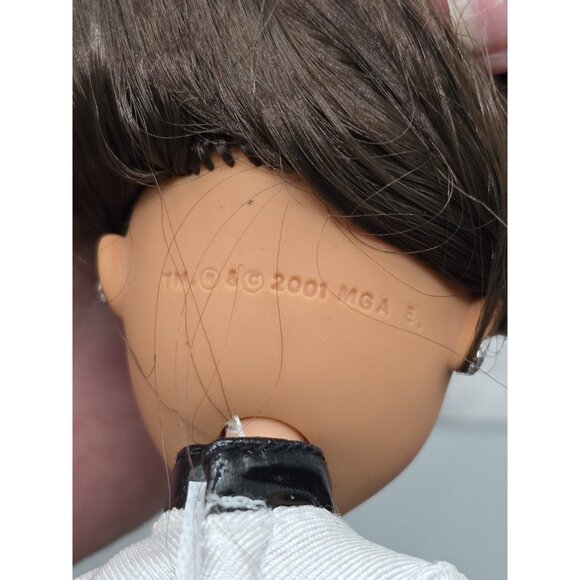 Bratz Play Sportz X-treme Skydiving Yasmin Doll Original Outfit And Helmet‎ - Picture 4 of 6